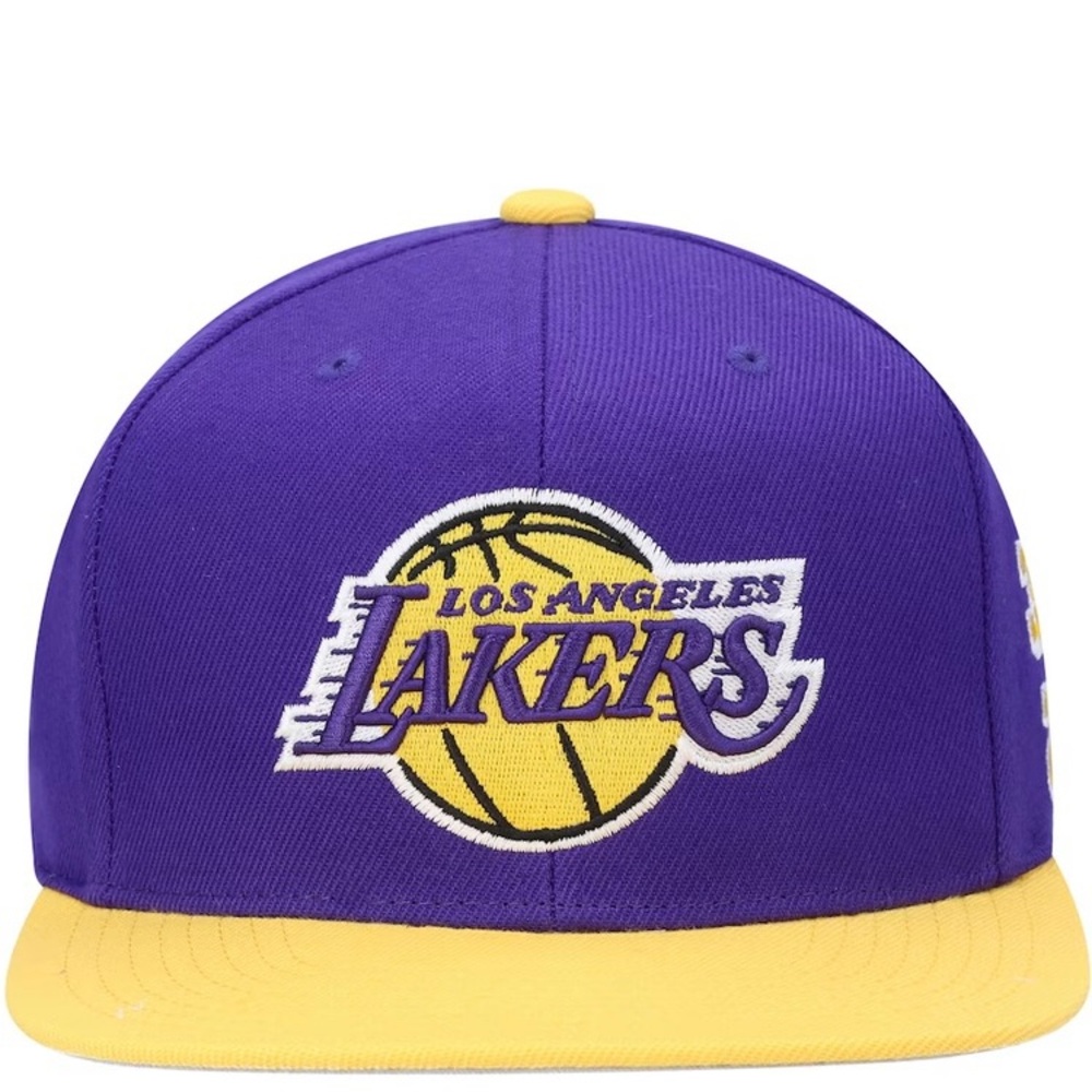 Mitchell & Ness Lakers Cap in Purple and Gold